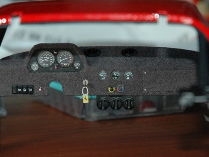 “Mổ” một chiếc Ferrari tí hon - 13 “Mổ” một chiếc Ferrari tí hon - 13