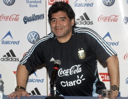 Maradona sớm từ chức HLV ĐT Argentina? - 1 Maradona sớm từ chức HLV ĐT Argentina? - 1
