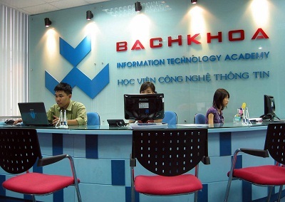 Xét tuyển thẳng chương trình đào tạo chuyên gia cao cấp quản trị mạng và bảo mật hệ thống quốc tế - 2