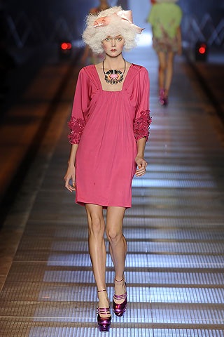 BST xuân hè 2009 của John Galliano - 20