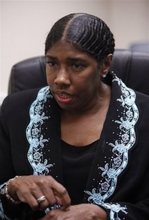 Cảnh sát “đột nhập” phòng khám bác sĩ tư của Michael Jackson - 4