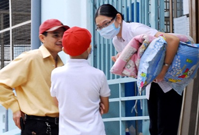 Người ở lại lo lắng, kẻ ra về chủ quan - 2 Người ở lại lo lắng, kẻ ra về chủ quan - 2