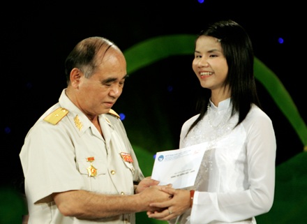 “Vòng tay đồng đội” - lời tri ân hậu chiến - 1