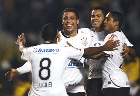 “Rô béo” chuyển nghề sang đóng phim? - 1