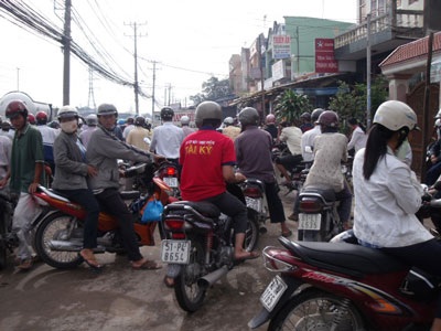 Đi 4km đường mất gần… 2 tiếng - 2 Đi 4km đường mất gần… 2 tiếng - 2