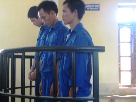 Tù chung thân cho kẻ vô cớ đâm chết người - 1