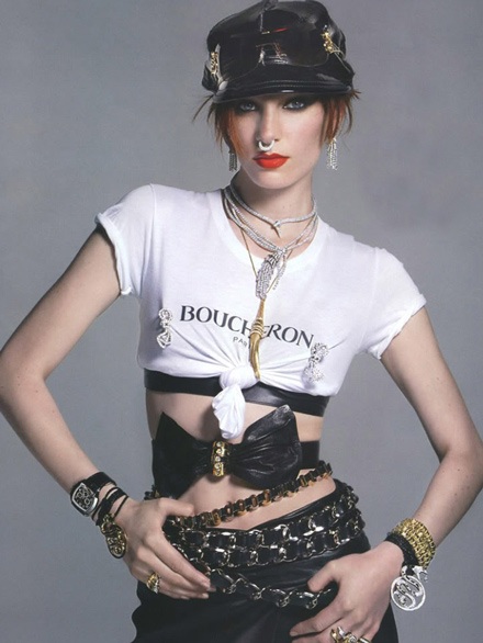 Iris Strubegger: Lấp lánh với trang sức bạc triệu - 5