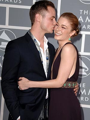 LeAnn Rimes bỏ chồng chạy theo bồ? - 2