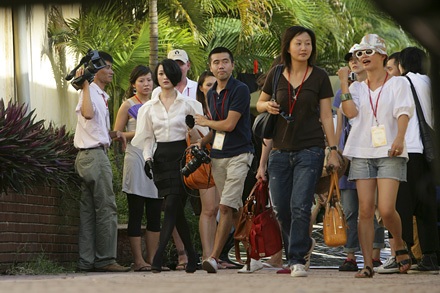 “Chộp” hình Châu Tấn tại ga Hà Nội - 1 “Chộp” hình Châu Tấn tại ga Hà Nội - 1