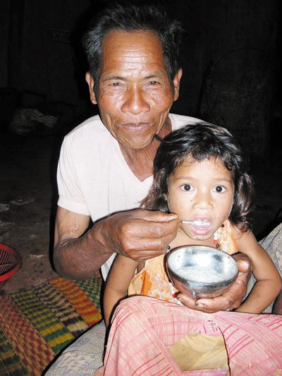 Chuyện về những đứa trẻ được moi lên từ đất  - 3