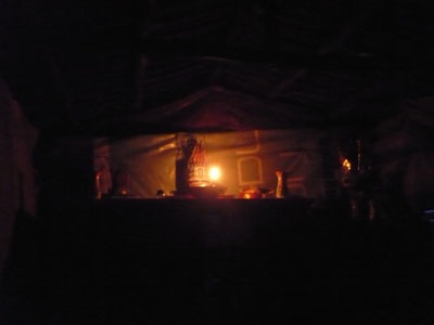 Những đứa trẻ “ngoài rìa” cuộc sống - 2