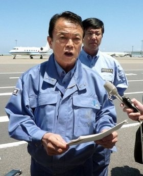 Thủ tướng Nhật "sảy miệng" tai hại về người già - 1 Thủ tướng Nhật "sảy miệng" tai hại về người già - 1