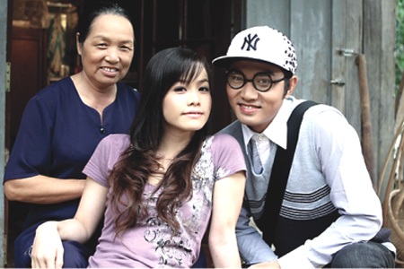 Ca sĩ Nhật Kim Anh bị “nghi” thế vai Á hậu Thiên Lý - 2