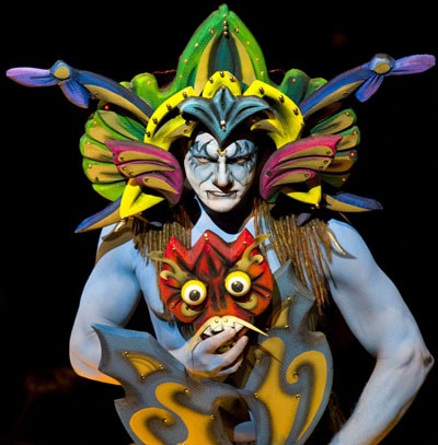 Chùm ảnh: "Múa bút" trên cơ thể người - 8 Chùm ảnh: "Múa bút" trên cơ thể người - 8