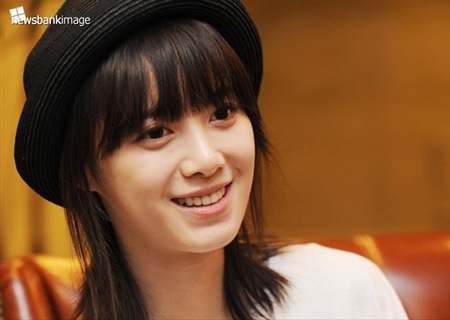 Diễn viên “Sao Băng” thử nghiệm phong cách lạ mắt - 12