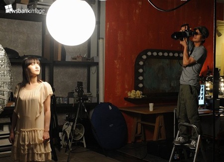 Diễn viên “Sao Băng” thử nghiệm phong cách lạ mắt - 9