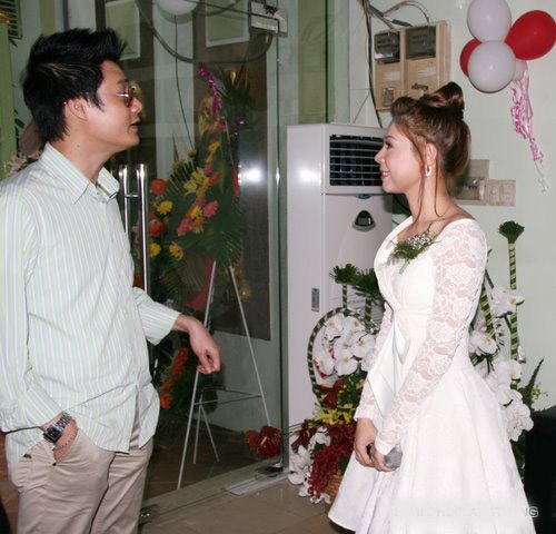 Quang Dũng vẫn sát cánh với “người cũ”  - 1