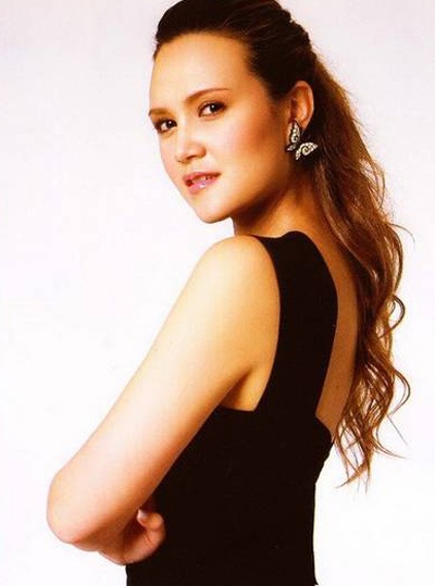 Thưởng thức video clip mới nhất của Tata Young - 2