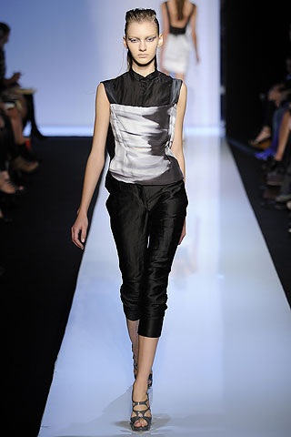 BST xuân hè 2009 Costume National - 17