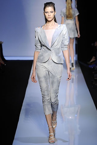 BST xuân hè 2009 Costume National - 14