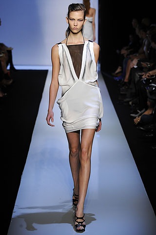 BST xuân hè 2009 Costume National - 18