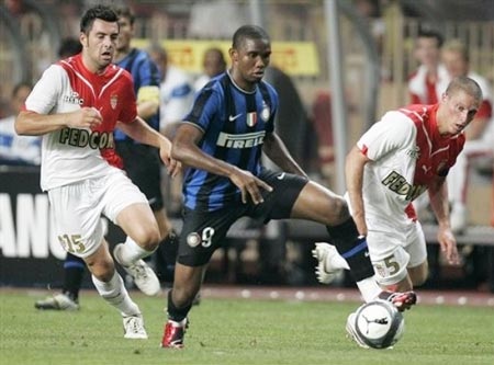 Samuel Eto’o trình làng, Inter đoạt Cúp Pirelli 2009 - 2 Samuel Eto’o trình làng, Inter đoạt Cúp Pirelli 2009 - 2