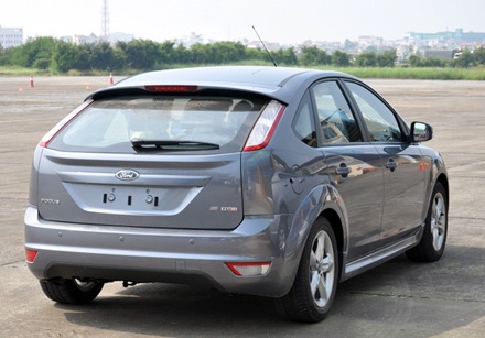 Ford Việt Nam chuẩn bị ra mắt Focus 2.0 diesel - 4
