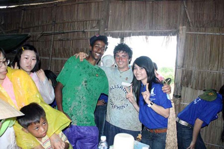 Hoa khôi tuổi teen “vào” phim tài liệu Mùa hè xanh - 1 Hoa khôi tuổi teen “vào” phim tài liệu Mùa hè xanh - 1