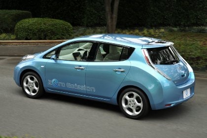 Nissan giới thiệu ô tô chạy điện LEAF - 10 Nissan giới thiệu ô tô chạy điện LEAF - 10