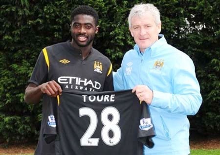 Kolo Toure tiếp bước Adebayor bêu xấu Arsenal - 1 Kolo Toure tiếp bước Adebayor bêu xấu Arsenal - 1