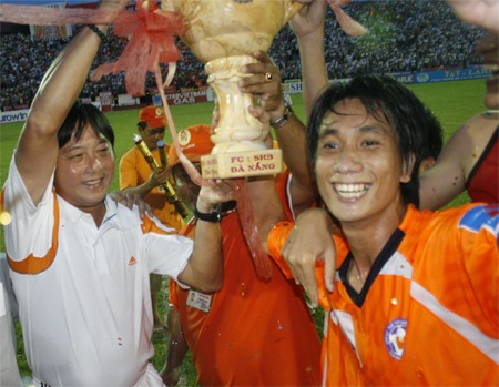 SHB Đà Nẵng hoàn thành giấc mơ 17 năm - 1