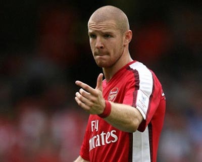Đẩy Senderos, Arsenal mua xong cầu thủ Chelsea? - 1