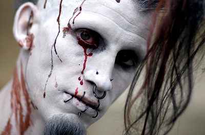 Kinh dị những “xác chết sống dậy” - 1 Kinh dị những “xác chết sống dậy” - 1