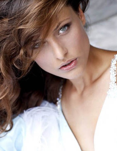 Hoa hậu Hoàn vũ và những lời đồn… - 1