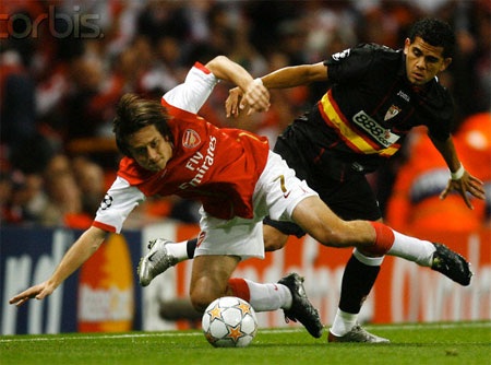 Rosicky tiếp tục bị chấn thương hành hạ - 1 Rosicky tiếp tục bị chấn thương hành hạ - 1