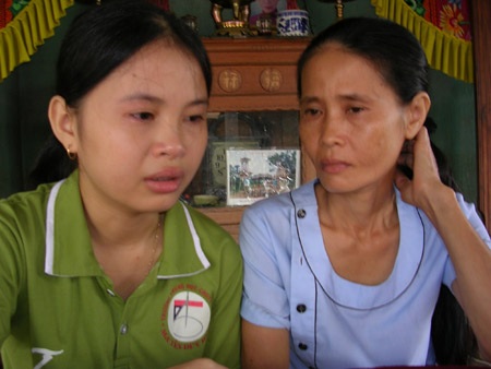 Thủ khoa từ nghề ve chai của mẹ - 2 Thủ khoa từ nghề ve chai của mẹ - 2