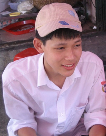 Chàng Thủ khoa và ước mơ “Bộ trưởng” - 2 Chàng Thủ khoa và ước mơ “Bộ trưởng” - 2