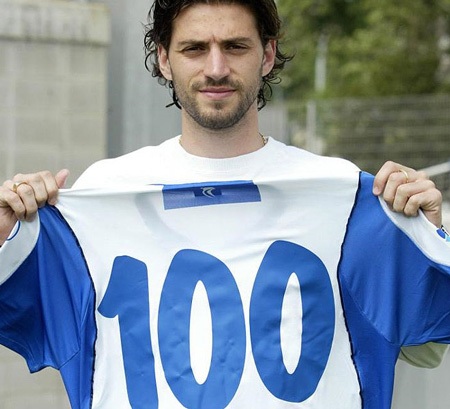 Những khoảnh khắc đáng nhớ của thủ quân xấu số Daniel Jarque - 8 Những khoảnh khắc đáng nhớ của thủ quân xấu số Daniel Jarque - 8