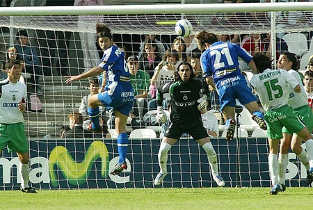 Những khoảnh khắc đáng nhớ của thủ quân xấu số Daniel Jarque - 6 Những khoảnh khắc đáng nhớ của thủ quân xấu số Daniel Jarque - 6