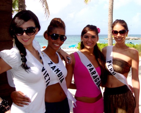 Chùm ảnh mới của Hoàng Yến tại Bahamas - 13 Chùm ảnh mới của Hoàng Yến tại Bahamas - 13
