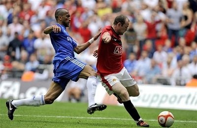 Chelsea vô địch Siêu cúp nước Anh sau loạt “đấu súng” - 4 Chelsea vô địch Siêu cúp nước Anh sau loạt “đấu súng” - 4