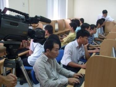 AiTi-Aptech: Vượt qua thử thách, đón đầu cơ hội - 2 AiTi-Aptech: Vượt qua thử thách, đón đầu cơ hội - 2