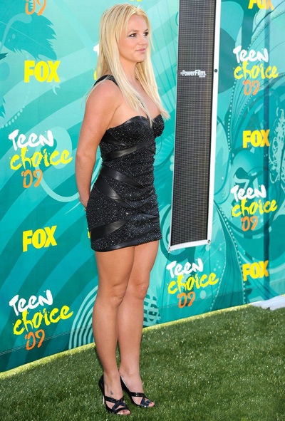 Britney nổi bật tại lễ trao giải Teen Choice - 4 Britney nổi bật tại lễ trao giải Teen Choice - 4