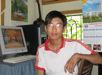 Cậu trò nhút nhát đỗ điểm cao 2 trường ĐH lớn - 1 Cậu trò nhút nhát đỗ điểm cao 2 trường ĐH lớn - 1