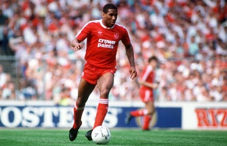 Tốp 10 đội bóng xuất sắc nhất nước Anh trong 25 năm qua - 5 Tốp 10 đội bóng xuất sắc nhất nước Anh trong 25 năm qua - 5