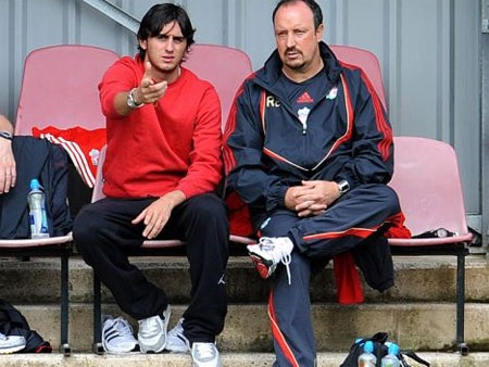 Benitez lên tiếng bênh vực tân binh Aquilani - 1 Benitez lên tiếng bênh vực tân binh Aquilani - 1