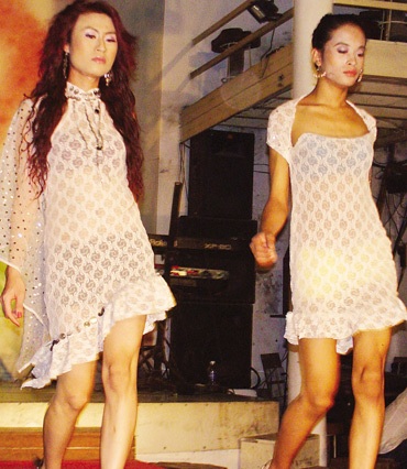 Đi xem thời trang chuyển đổi giới tính ở Hà Nội - 2 Đi xem thời trang chuyển đổi giới tính ở Hà Nội - 2