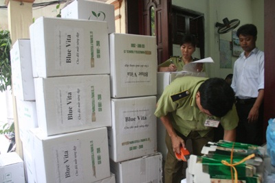 Tạm giữ hơn 6.000 hộp thực phẩm chức năng “nhái” dược phẩm - 1 Tạm giữ hơn 6.000 hộp thực phẩm chức năng “nhái” dược phẩm - 1