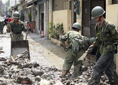 Chùm tin vắn qua ảnh - 2