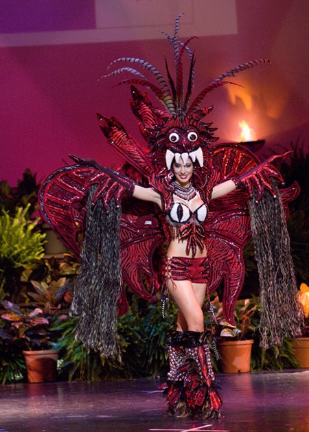 Panama chiến thắng trong phần thi trang phục dân tộc - 3